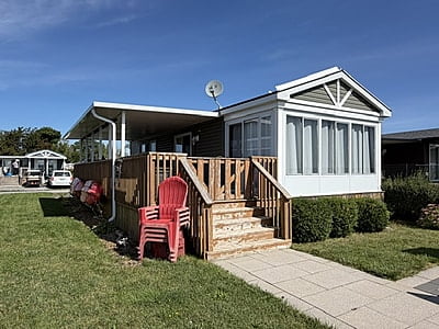 SITE #1059-NORTHLANDER ESCAPE-14'X42'-PEBBLE BEACH-2 BED SITE #1059-NORTHLANDER ESCAPE-14'X42'-PEBBLE BEACH-2 BED