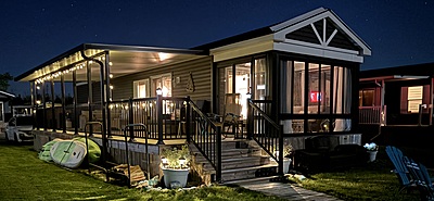 SITE #1079-NEW LISTING-2016 NORTHLANDER ESCAPE-12'x52'-WATERFRONT-PEBBLE BEACH-2 BED, QUAD BUNKS SITE #1079-NEW LISTING-2016 NORTHLANDER ESCAPE-12'x52'-WATERFRONT-PEBBLE BEACH-2 BED, QUAD BUNKS
