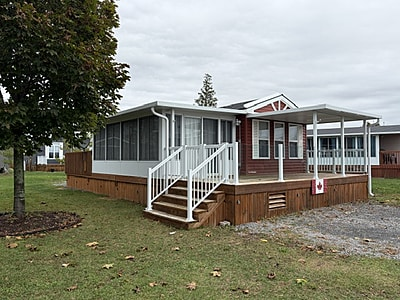 New Fall Listing! 2018 Northlander Reflection-2 bed-12'X36'-Pebble Beach New Fall Listing! 2018 Northlander Reflection-2 bed-12'X36'-Pebble Beach