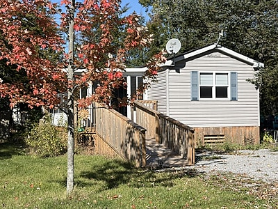 SITE #127-MAIN PARK-2019 NORTHLANDER REFLECTION-2 BED SITE #127-MAIN PARK-2019 NORTHLANDER REFLECTION-2 BED