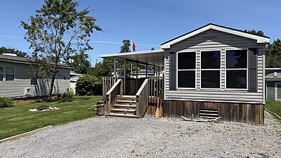 NEW LISTING!!! SITE #60-2013 NORTHLANDER REFLECTION-12'x36'-2 BED-MAIN PARK NEW LISTING!!! SITE #60-2013 NORTHLANDER REFLECTION-12'x36'-2 BED-MAIN PARK