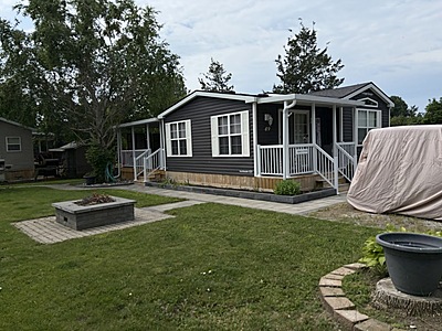 Site #49- 2014 NORTHLANDER ESCAPE, 1 1/2 WIDE, 2 BED- MAIN PARK Site #49- 2014 NORTHLANDER ESCAPE, 1 1/2 WIDE, 2 BED- MAIN PARK