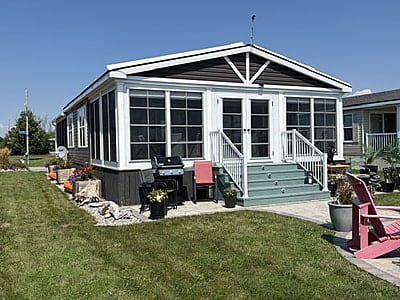 SITE #1051-2016 NORTHLANDER ESCAPE-DOUBLEWIDE,WATERFRONT SITE #1051-2016 NORTHLANDER ESCAPE-DOUBLEWIDE,WATERFRONT